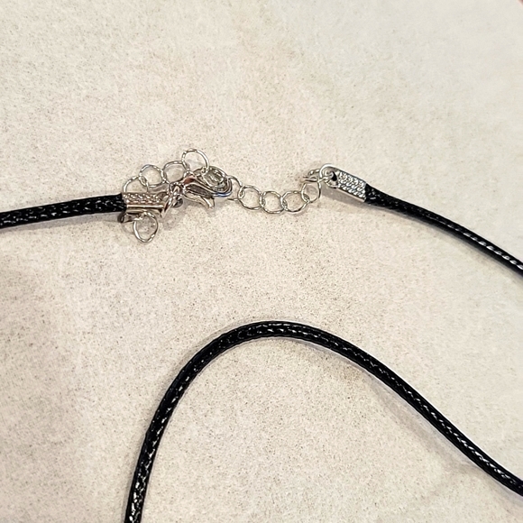 Amethyst healing stone on adjustable 18-in waxed cord Reiki, Chakra, yoga Purple - Picture 5 of 5